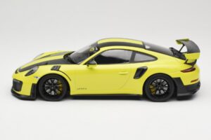 Porsche 911 GT2 RS 991.2 Weissach Package Πράσινο Μαύρες Ζάντες Minichamps 1:18 155068300-1 Μέταλλο - εικόνα 3 από 6