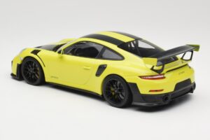 Porsche 911 GT2 RS 991.2 Weissach Package Πράσινο Μαύρες Ζάντες Minichamps 1:18 155068300-1 Μέταλλο - εικόνα 5 από 6