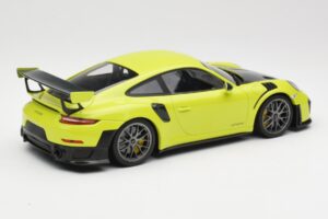 Porsche 911 991.2 GT2 RS Λαχανί με Ασημί Ζάντες Minichamps 1:18 155068309 Μέταλλο - εικόνα 2 από 6