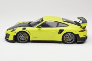 Porsche 911 991.2 GT2 RS Λαχανί με Ασημί Ζάντες Minichamps 1:18 155068309 Μέταλλο - εικόνα 3 από 6