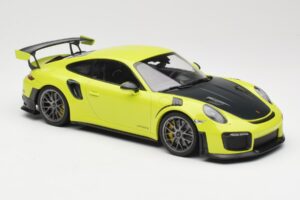Porsche 911 991.2 GT2 RS Λαχανί με Ασημί Ζάντες Minichamps 1:18 155068309 Μέταλλο - εικόνα 4 από 6