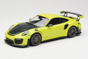 Porsche 911 991.2 GT2 RS Λαχανί με Ασημί Ζάντες Minichamps 1:18 155068309 Μέταλλο