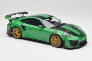 Porsche 911 991.2 GT2 RS Weissach Package British Racing Πράσινο & Χρυσές Ζάντες Minichamps 1:18 153068318 Μέταλλο - εικόνα 4 από 6