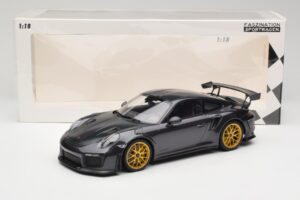 Porsche 911 991.2 GT2 RS Weissach Package Purple Metallic Με Χρυσές Ζάντες Μαγνησίου Minichamps 1:18 153068322 Μέταλλο - εικόνα 6 από 6