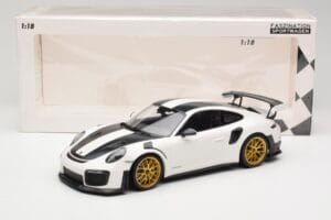 Porsche 911 991.2 GT2 RS Weissach Package Λευκό Με Χρυσές Ζάντες Minichamps 1:18 153068308 Μέταλλο - εικόνα 6 από 6