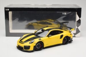 Porsche 911 991.2 GT2 RS Weissach Package Κίτρινο με Μαύρες Ζάντες Minichamps 1:18 155068311 Μέταλλο - εικόνα 6 από 6