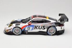 Porsche 911 991.2 GT3 R #17 Kues Team 75 Bernhard M. Christensen / K. Cairoli 24 Hours of Nurburgring 2018 Minichamps 1:18 15 - εικόνα 3 από 6