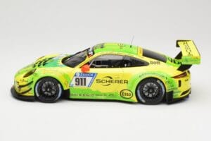Porsche 911 991.2 GT3 R #911 Manthey Racing R. Dumas / F. Makowiecki 24 Hours of Nurburgring 2017 Minichamps 1:18 155176911 Μ - εικόνα 3 από 6