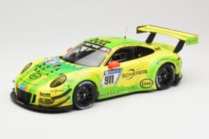 Porsche 911 991.2 GT3 R #911 Manthey Racing R. Dumas / F. Makowiecki 24 Hours of Nurburgring 2017 Minichamps 1:18 155176911 Μ