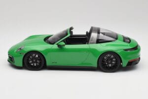 Porsche 911 991.2 Targa 4 GTS British Racing Πράσινο Minichamps 1:18 155061065 Μέταλλο - εικόνα 3 από 6