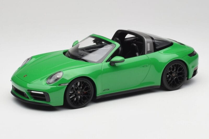 Porsche 911 991.2 Targa 4 GTS British Racing Πράσινο Minichamps 1:18 155061065 Μέταλλο