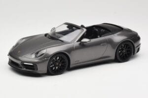 Porsche 911 992 Carrera 4 GTS Καμπριολέ Grey Metallic Minichamps 1:18 155063031 Μέταλλο