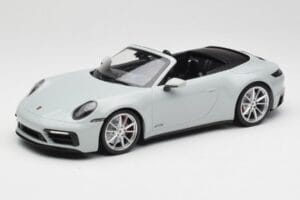 Porsche 911 992 Carrera 4 GTS Καμπριολέ Γκρι Minichamps 1:18 155063034 Μέταλλο