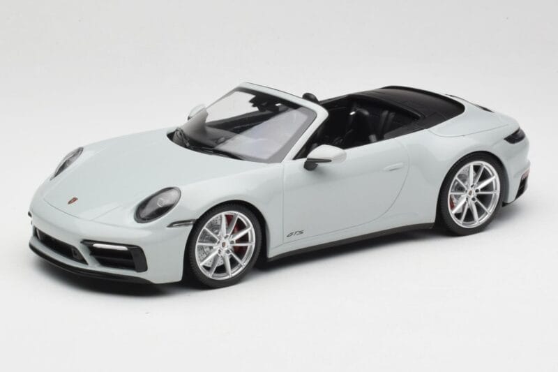 Porsche 911 992 Carrera 4 GTS Καμπριολέ Γκρι Minichamps 1:18 155063034 Μέταλλο