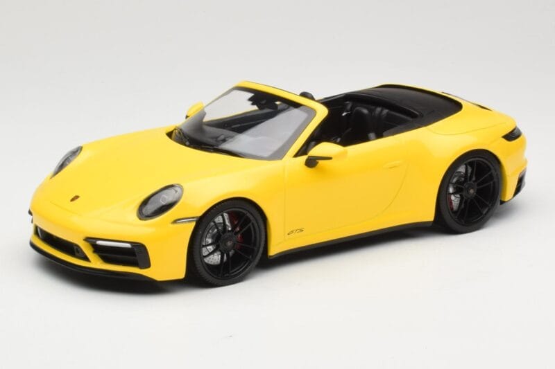 Porsche 911 992 Carrera 4 GTS Καμπριολέ Κίτρινο Minichamps 1:18 155063030 Μέταλλο