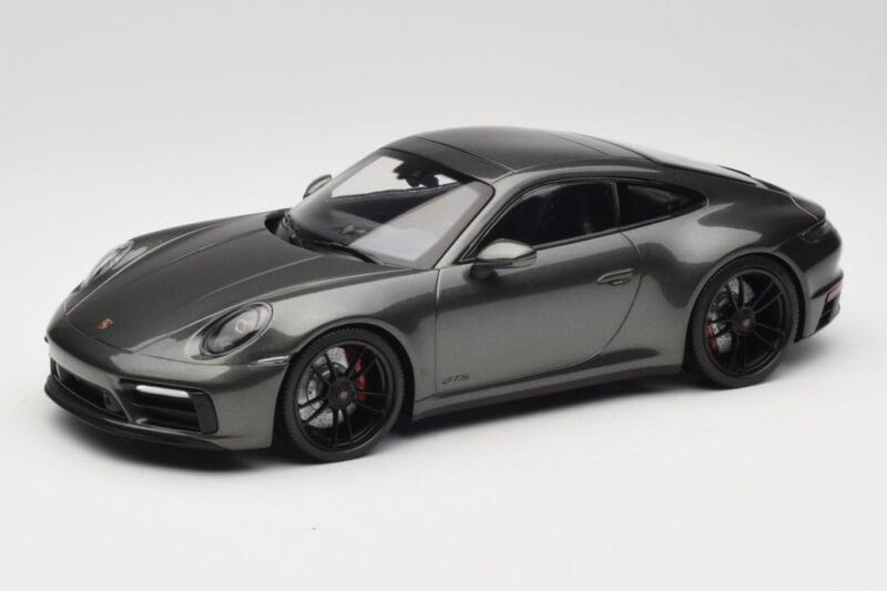 Porsche 911 992 Carrera 4 GTS Green Metallic Minichamps 1:18 155063101 Μέταλλο