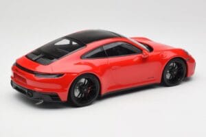 Porsche 911 992 Carrera 4 GTS Κόκκινο Minichamps 1:18 155063100 Μέταλλο - εικόνα 2 από 6