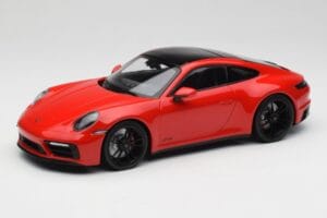 Porsche 911 992 Carrera 4 GTS Κόκκινο Minichamps 1:18 155063100 Μέταλλο