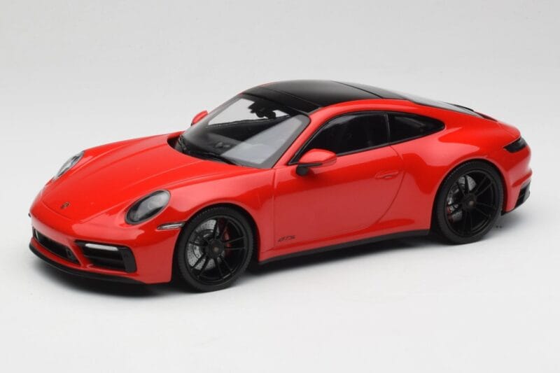 Porsche 911 992 Carrera 4 GTS Κόκκινο Minichamps 1:18 155063100 Μέταλλο