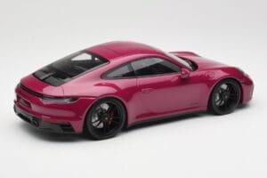 Porsche 911 992 Carrera 4 GTS Rubystar Minichamps 1:18 155063102 Μέταλλο - εικόνα 2 από 6
