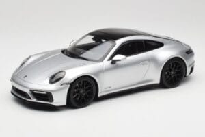 Porsche 911 992 Carrera 4 GTS Ασημί Minichamps 1:18 155063104 Μέταλλο