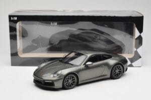 Porsche 911 992 Carrera 4S Aventurine Green Metallic Minichamps 1:18 155067328 Μέταλλο - εικόνα 6 από 6
