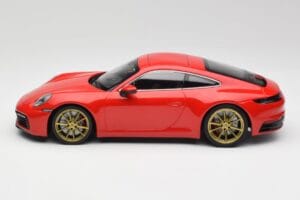Porsche 911 992 Carrera 4S Guards Κόκκινο & Χρυσές Ζάντες Minichamps 1:18 153067328 Μέταλλο - εικόνα 3 από 6