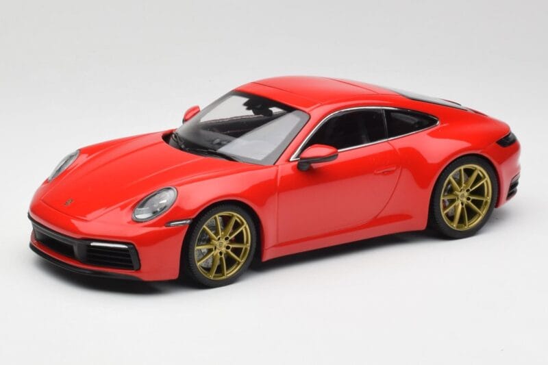 Porsche 911 992 Carrera 4S Guards Κόκκινο & Χρυσές Ζάντες Minichamps 1:18 153067328 Μέταλλο