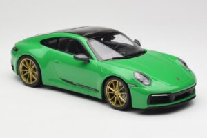 Porsche 911 992 Carrera 4S Python Green Minichamps 1:18 155067325 Μέταλλο - εικόνα 4 από 6