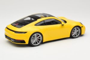 Porsche 911 992 Carrera 4S Κίτρινο Minichamps 1:18 155067320 Μέταλλο - εικόνα 2 από 6