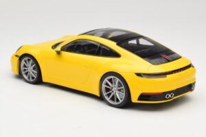Porsche 911 992 Carrera 4S Κίτρινο Minichamps 1:18 155067320 Μέταλλο - εικόνα 5 από 6
