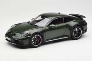 Porsche 911 992 Dakar Oak Πράσινο Μεταλλικό Norev 1:18 187241 Μέταλλο