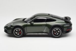 Porsche 911 992 Dakar Oak Πράσινο Μεταλλικό Norev 1:18 187241 Μέταλλο - εικόνα 5 από 9