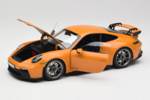 Porsche 911 992 GT3 Bahama Yellow Norev 1:18 187387 Μέταλλο - εικόνα 2 από 8
