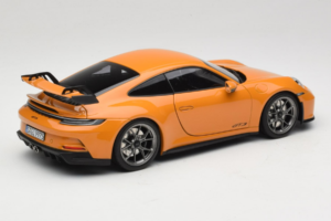 Porsche 911 992 GT3 Bahama Yellow Norev 1:18 187387 Μέταλλο - εικόνα 3 από 8