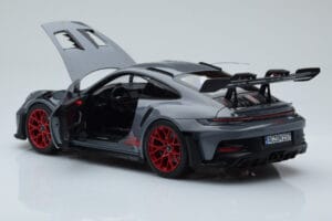Porsche 911 992 GT3 RS Arctic Γκρι Pyro Κόκκινο Norev 1:18 187350 Μέταλλο - εικόνα 5 από 8