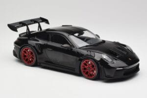 Porsche 911 992 GT3 RS Μαύρο & Κόκκινες Ζάντες & Μαύρο Ντεκόρ Minichamps 1:18 153062240 Μέταλλο - εικόνα 4 από 6