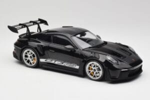 Porsche 911 992 GT3 RS Μαύρο Με Ασημί Ζάντες Minichamps 1:18 155062231 Μέταλλο - εικόνα 4 από 6