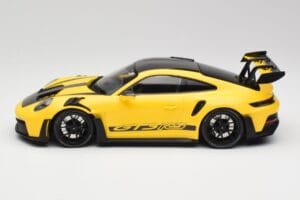 Porsche 911 992 GT3 RS Racing Κίτρινο & Μαύρες Ζάντες Minichamps 1:18 153062245 Μέταλλο - εικόνα 3 από 6