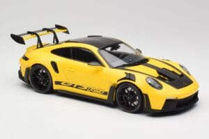 Porsche 911 992 GT3 RS Racing Κίτρινο & Μαύρες Ζάντες Minichamps 1:18 153062245 Μέταλλο - εικόνα 4 από 6