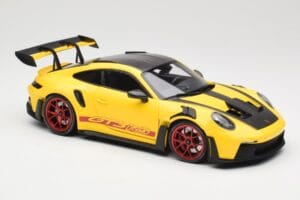 Porsche 911 992 GT3 RS Racing Yellow Weissach Package & Red Wheels Minichamps 1:18 110062025 Μέταλλο - εικόνα 6 από 8