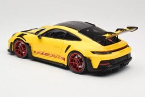 Porsche 911 992 GT3 RS Racing Yellow Weissach Package & Red Wheels Minichamps 1:18 110062025 Μέταλλο - εικόνα 7 από 8