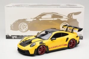 Porsche 911 992 GT3 RS Racing Yellow Weissach Package & Red Wheels Minichamps 1:18 110062025 Μέταλλο - εικόνα 8 από 8