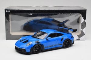 Porsche 911 992 GT3 RS Shark Μπλε & Μαύρες Ζάντες Minichamps 1:18 153062233 Μέταλλο - εικόνα 6 από 6