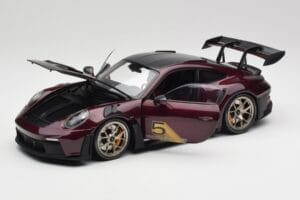 Porsche 911 992 GT3 RS Ultraviolet & Ασημί Ζάντες Minichamps 1:18 110062029 Μέταλλο - εικόνα 2 από 8