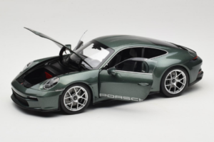Porsche 911 992 S/T Malachite Green Metallic Norev 1:18 187472 Μέταλλο - εικόνα 2 από 8
