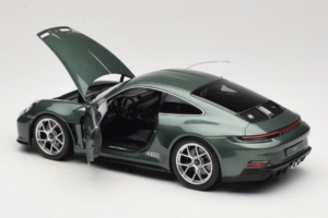 Porsche 911 992 S/T Malachite Green Metallic Norev 1:18 187472 Μέταλλο - εικόνα 4 από 8