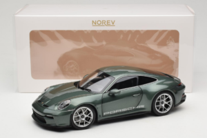 Porsche 911 992 S/T Malachite Green Metallic Norev 1:18 187472 Μέταλλο - εικόνα 8 από 8