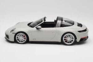 Porsche 911 992 Targa 4 GTS Γκρι Minichamps 1:18 155061064 Μέταλλο - εικόνα 3 από 6