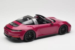 Porsche 911 992 Targa 4 GTS Rubystar Minichamps 1:18 155061066 Μέταλλο - εικόνα 2 από 6